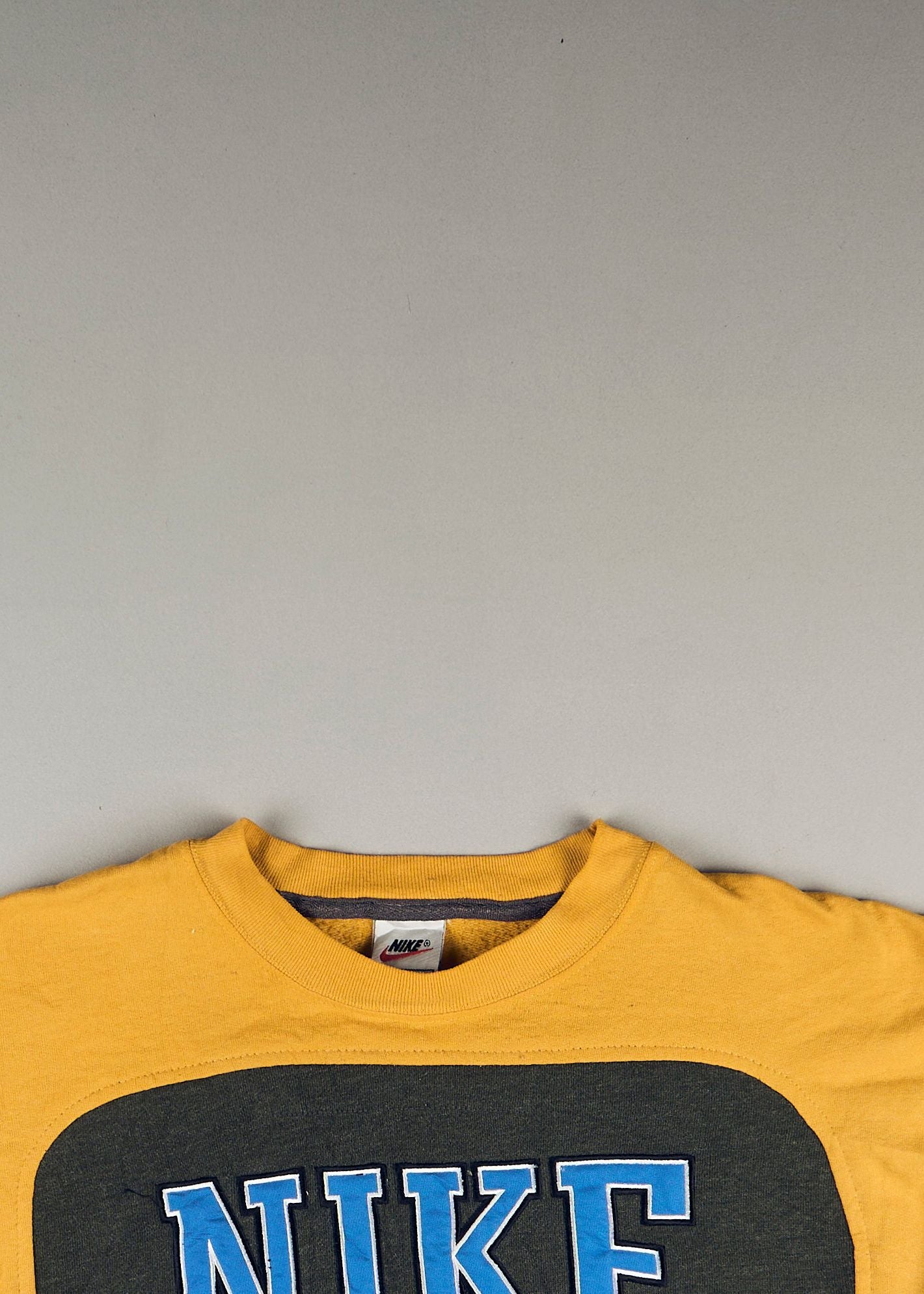 Nike - Sweatshirts (M)