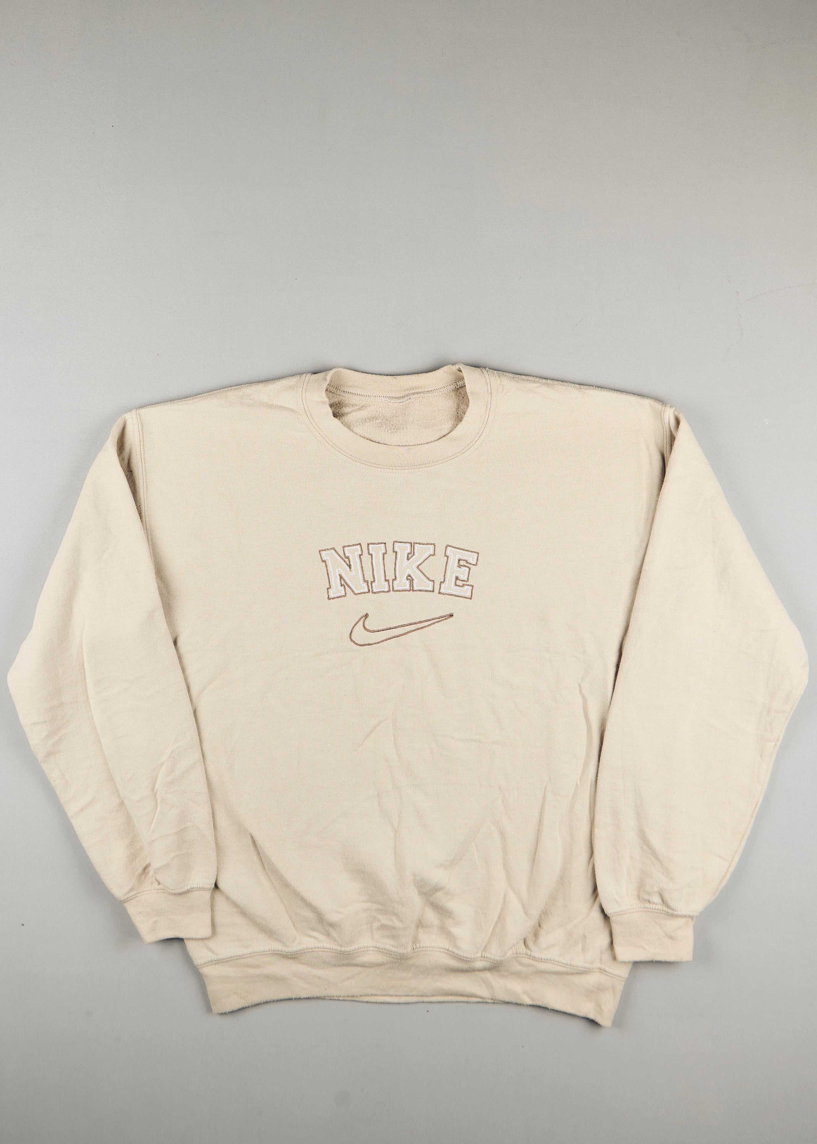 Nike - Sweatshirts (L)
