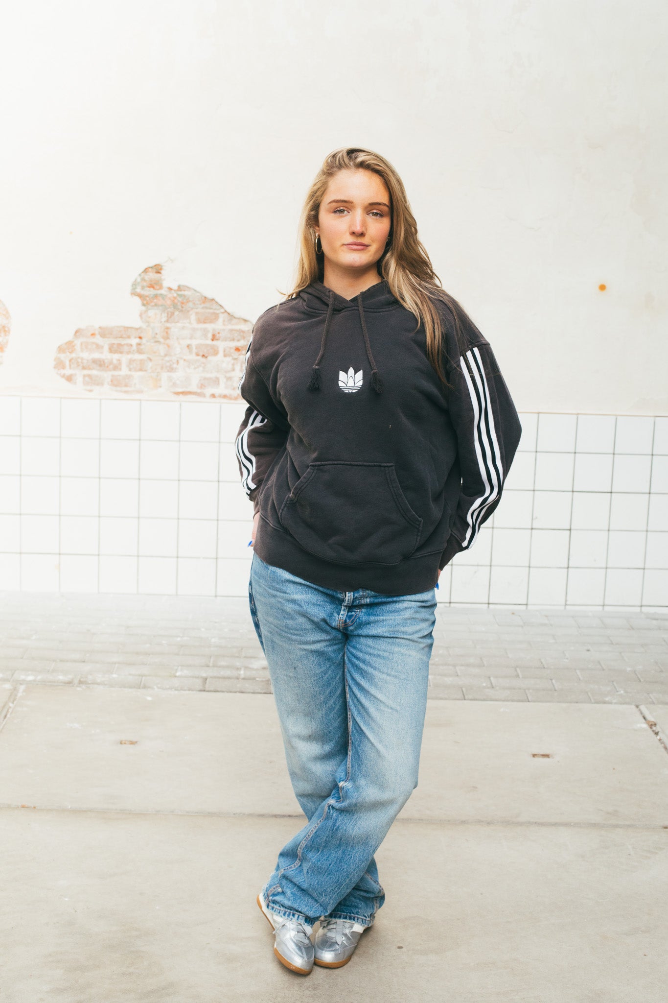 Adidas - Kapuzenpullover (M)