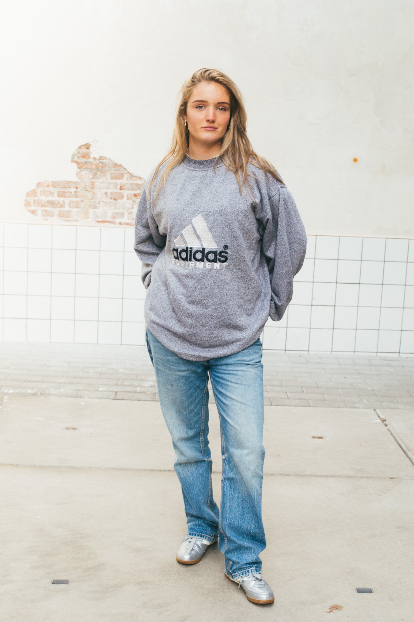 Adidas - Sweatshirt (L)