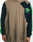 Adidas - Sweatshirt(3XL)