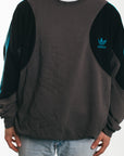 Adidas - Sweatshirt (XL)