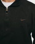 Nike - Quarter Zip