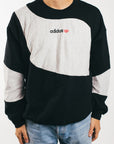 Adidas - Sweatshirt (L)