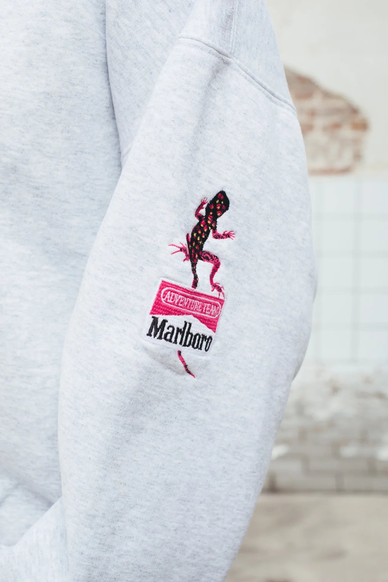 Marlboro - Sweatshirt (M)