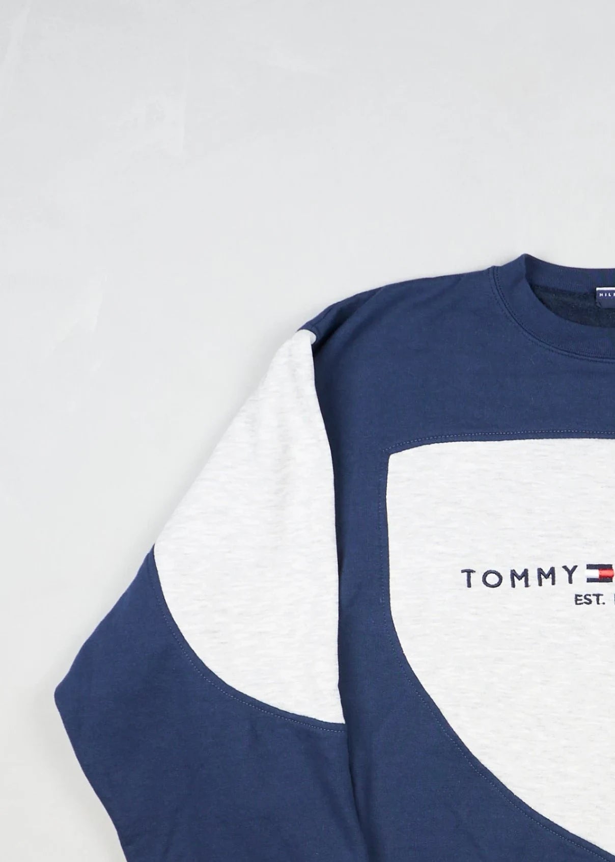 Tommy Hilfiger - Sweatshirt (XL) Left