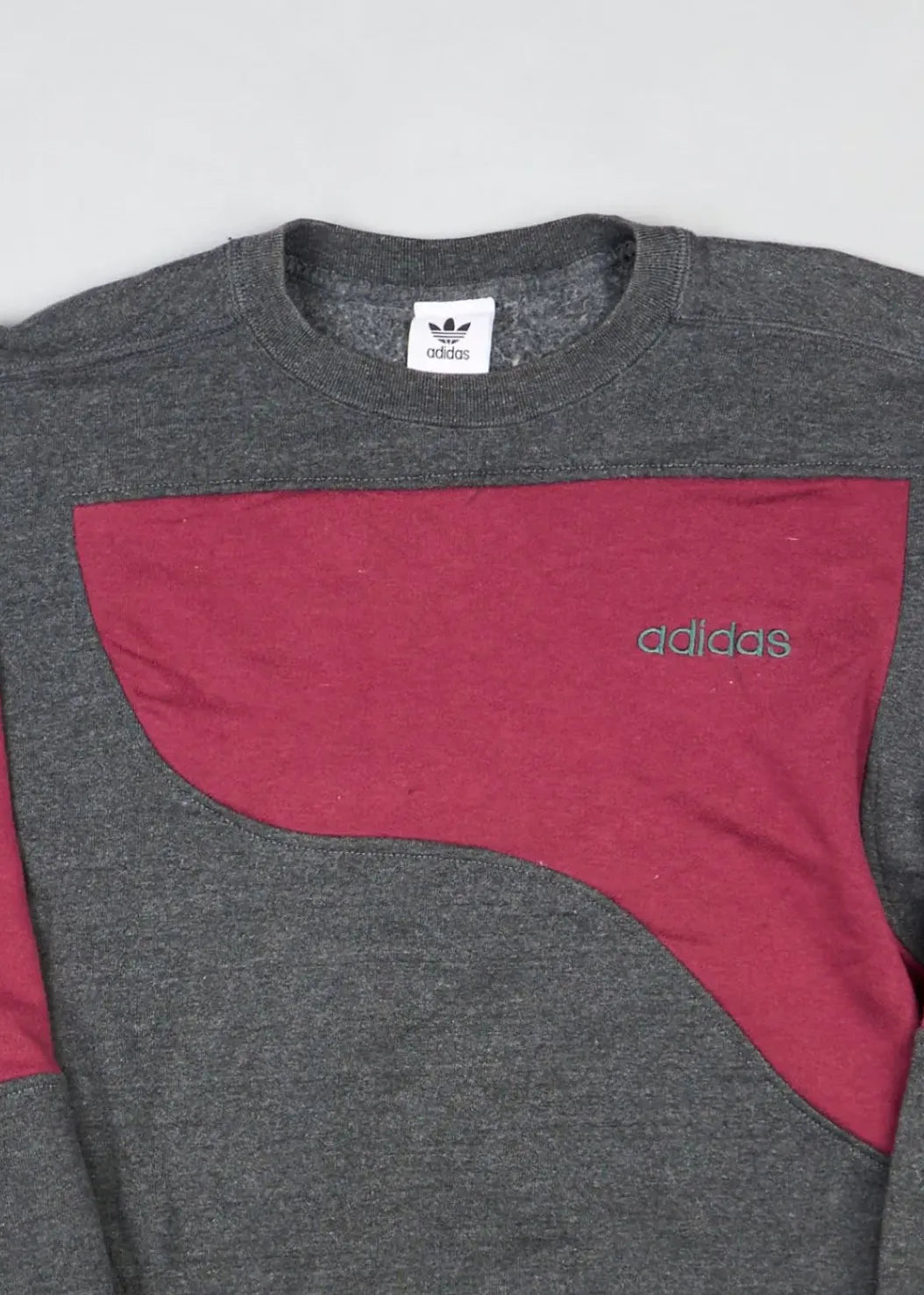 Adidas - Sweatshirt (L) Center