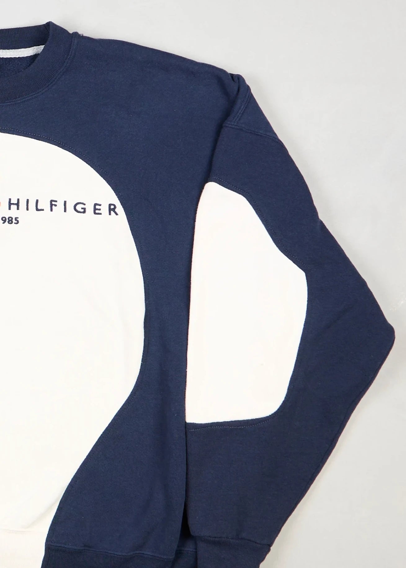 Tommy Hilfiger - Sweatshirt (XL) Right