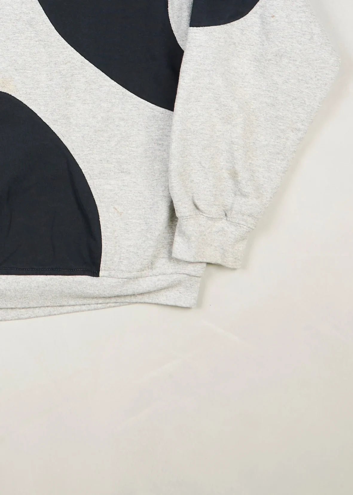 Adidas - Sweatshirt (M) Bottom Right