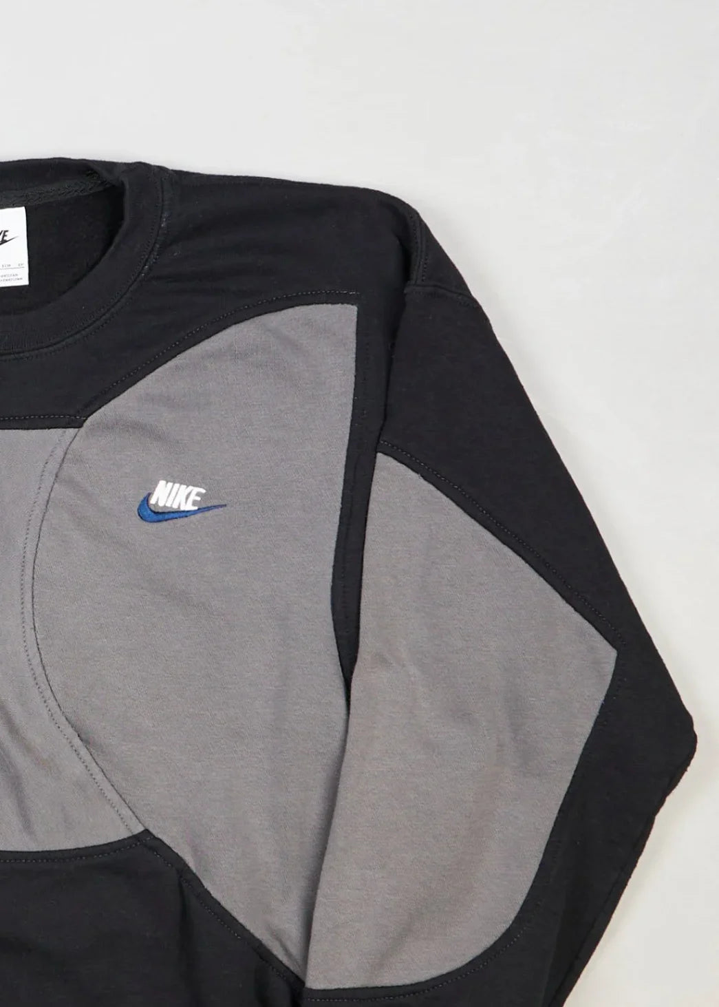 Nike - Sweatshirt (M) Right