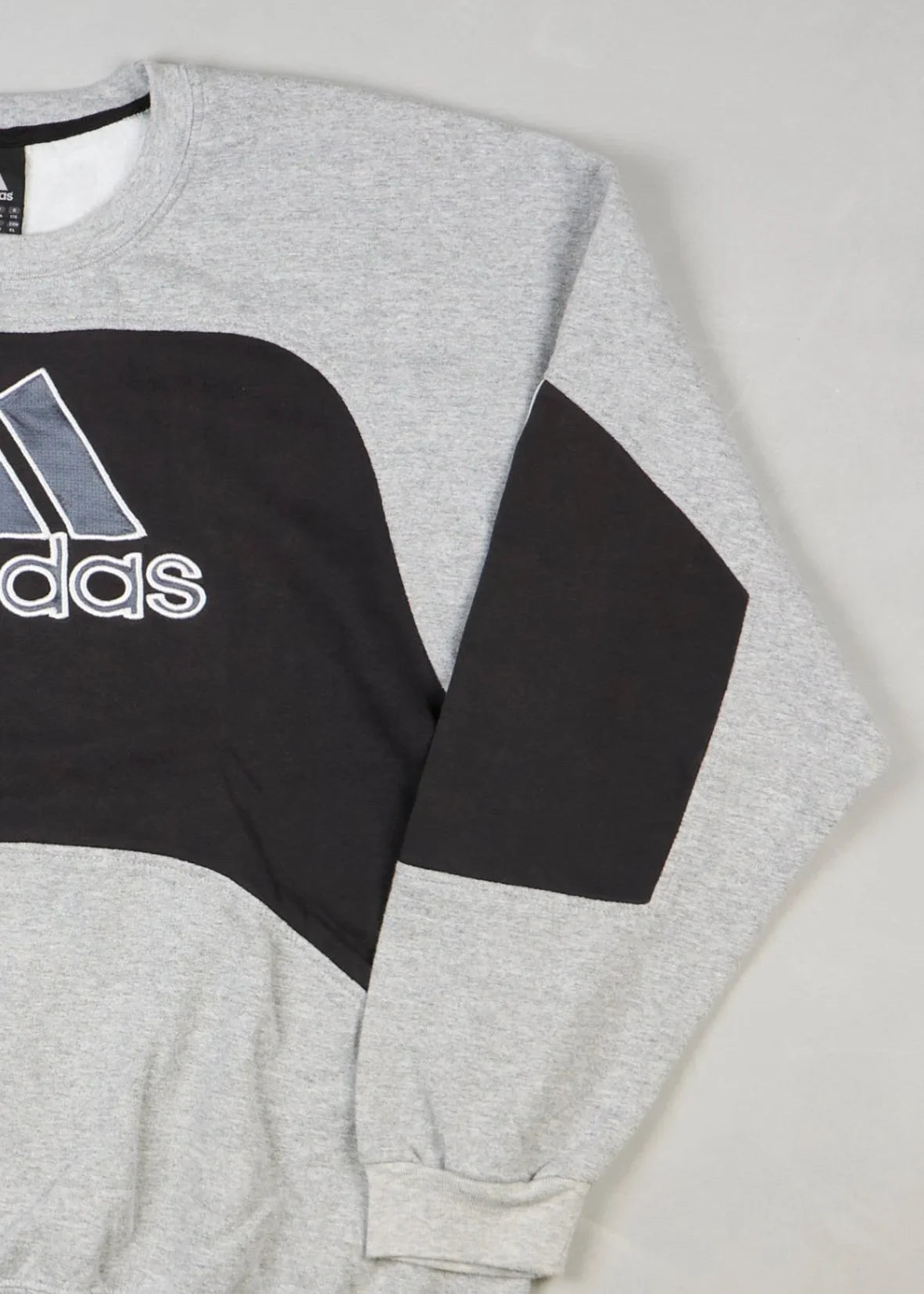 Adidas - Sweatshirt (L) Right