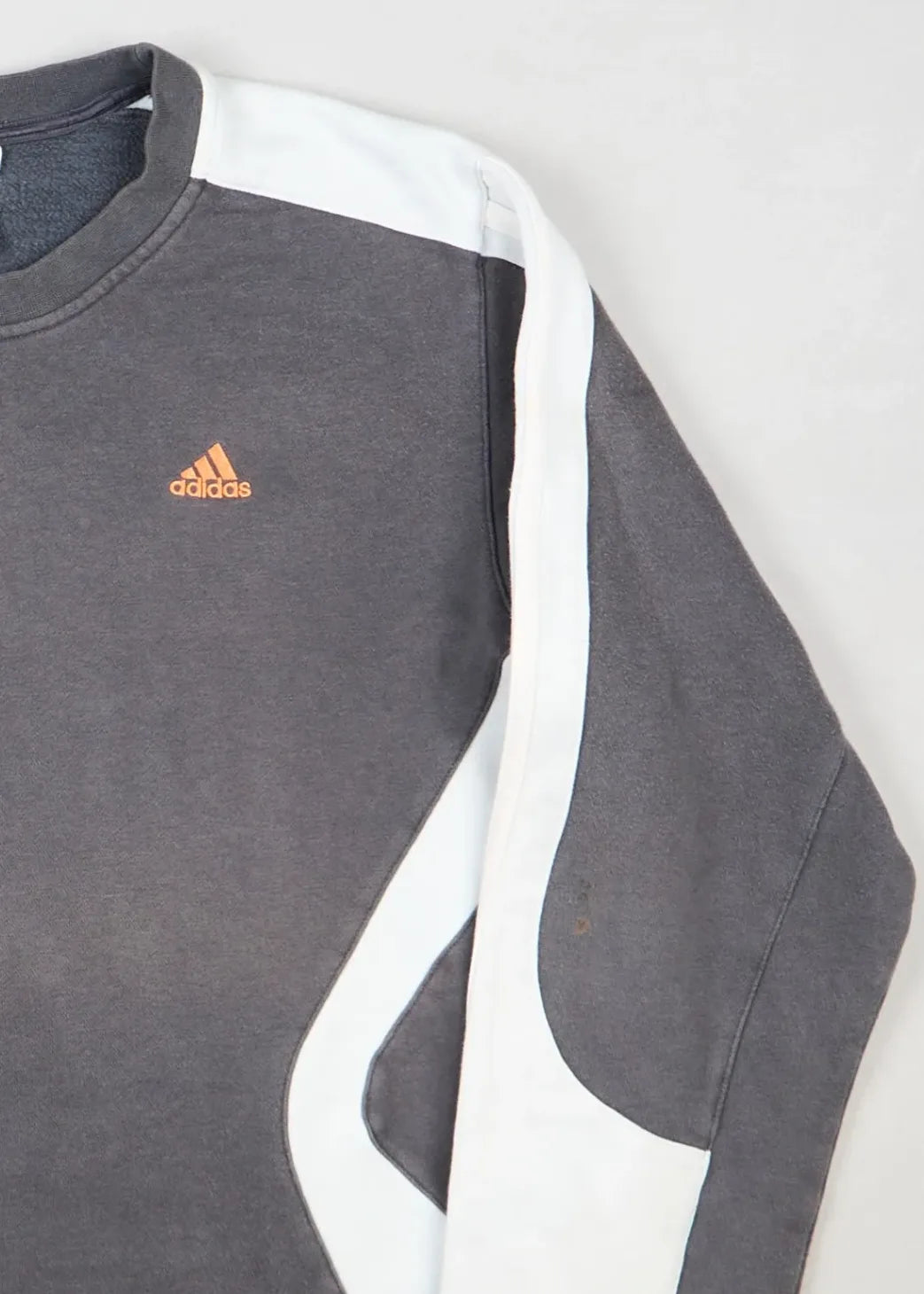 Adidas - Sweatshirt (L) Right