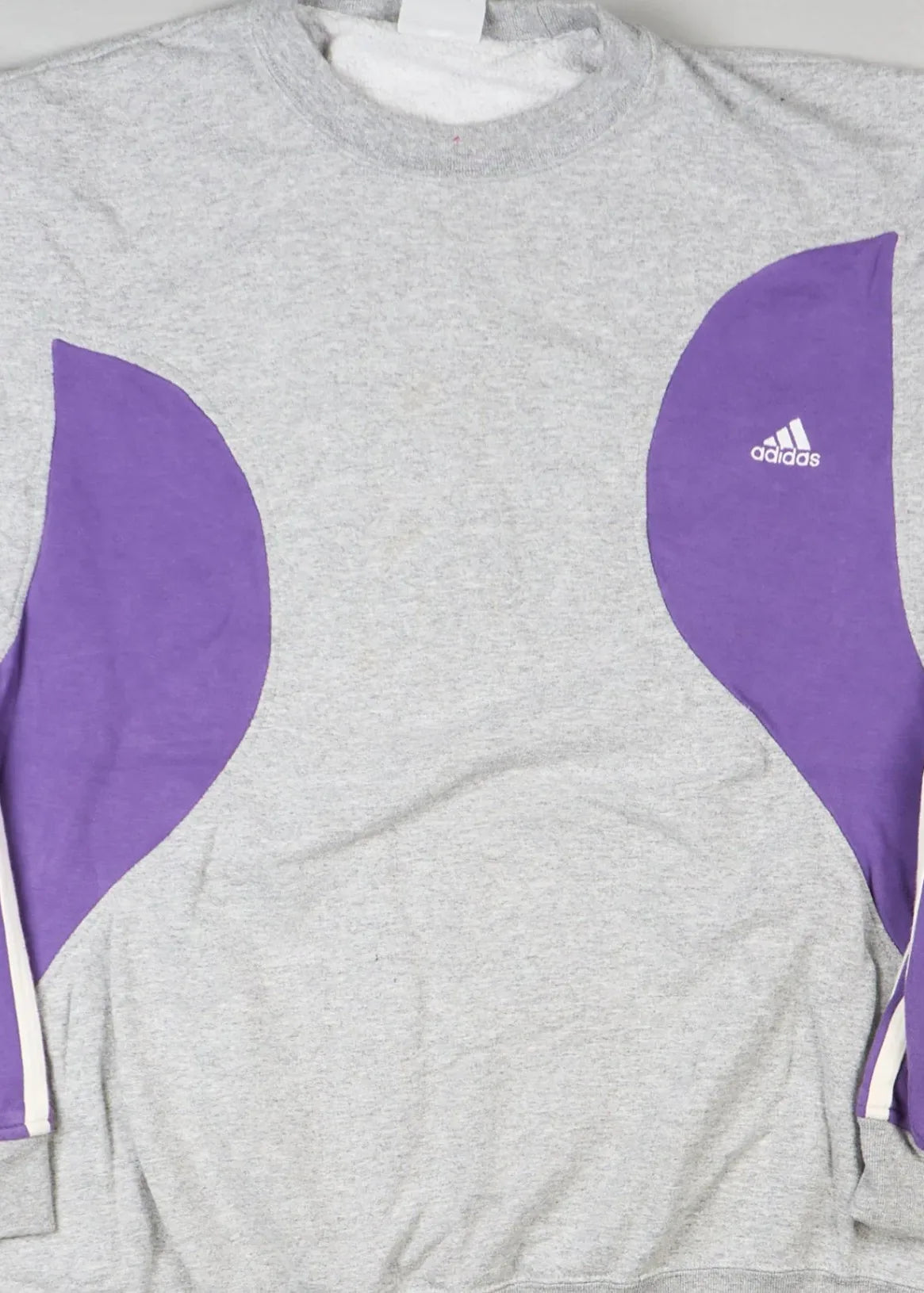 Adidas - Sweatshirt (L) Center