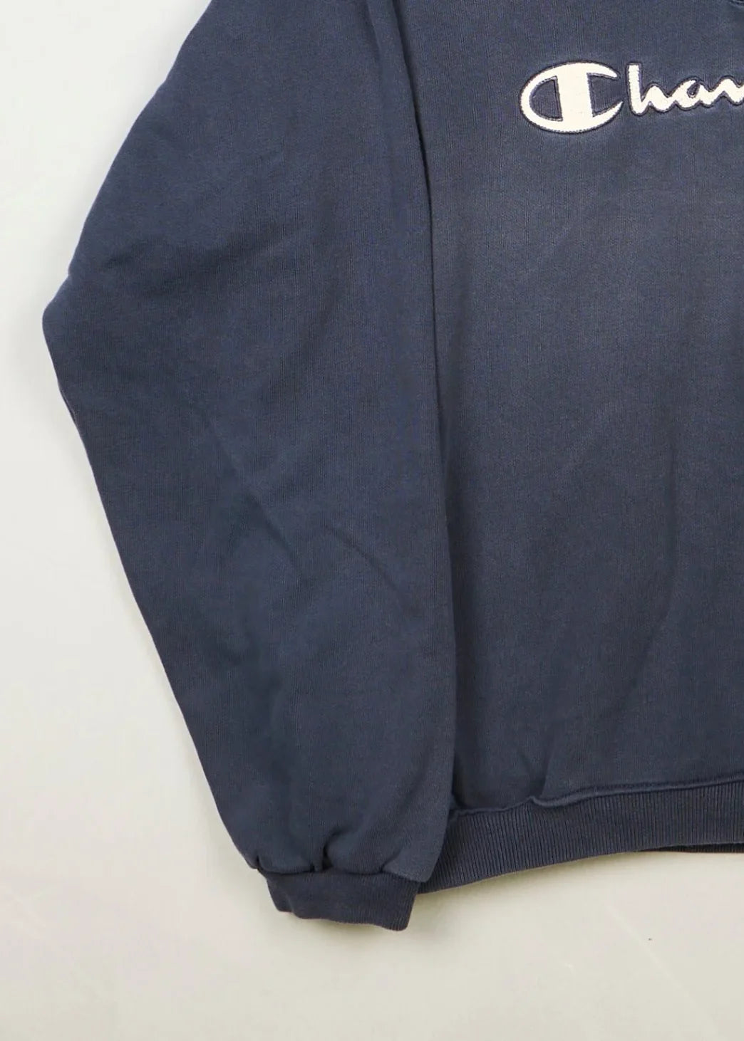 Champion - Sweatshirt (M) Bottom Left