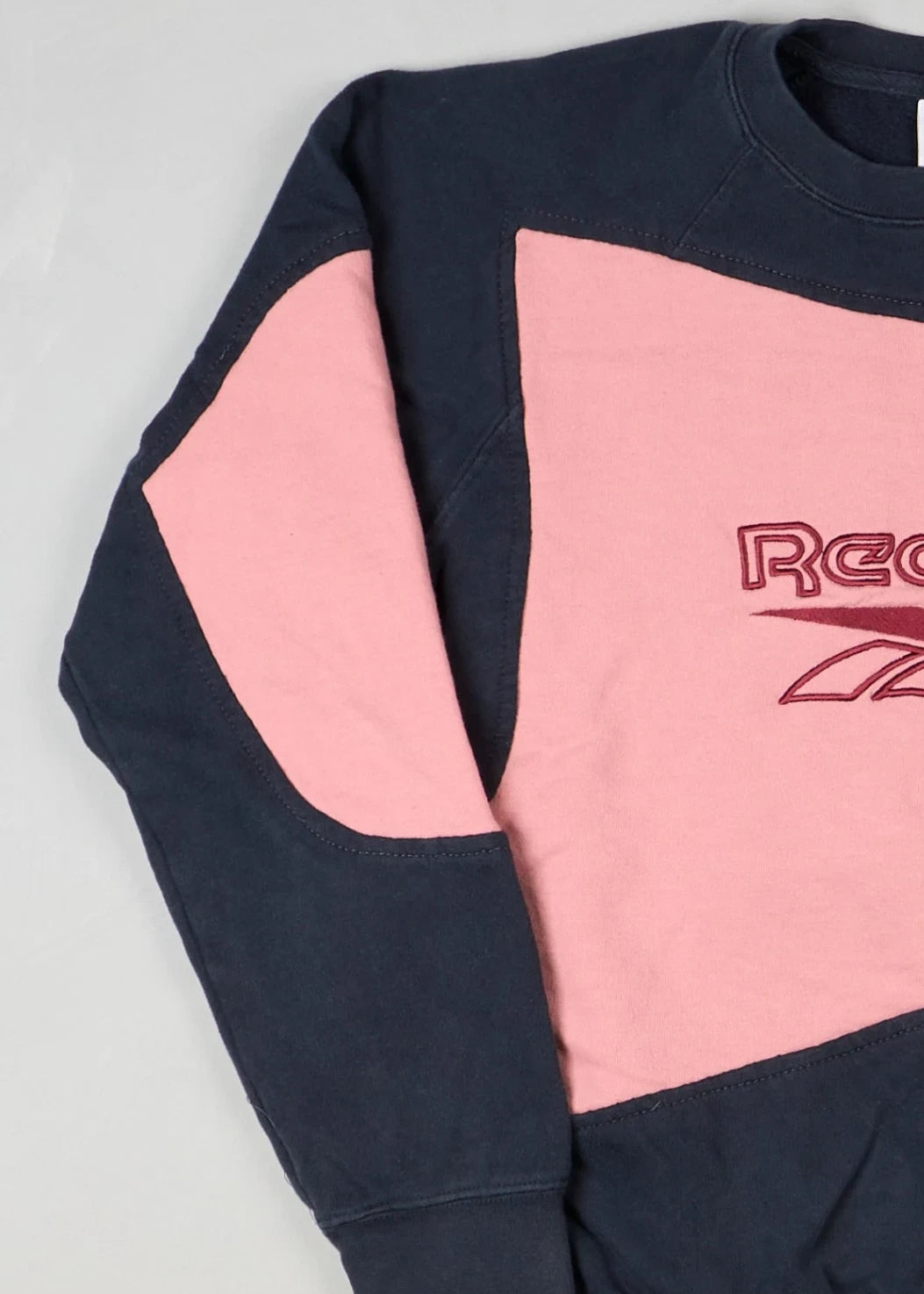 Reebok - Sweater (M) Left