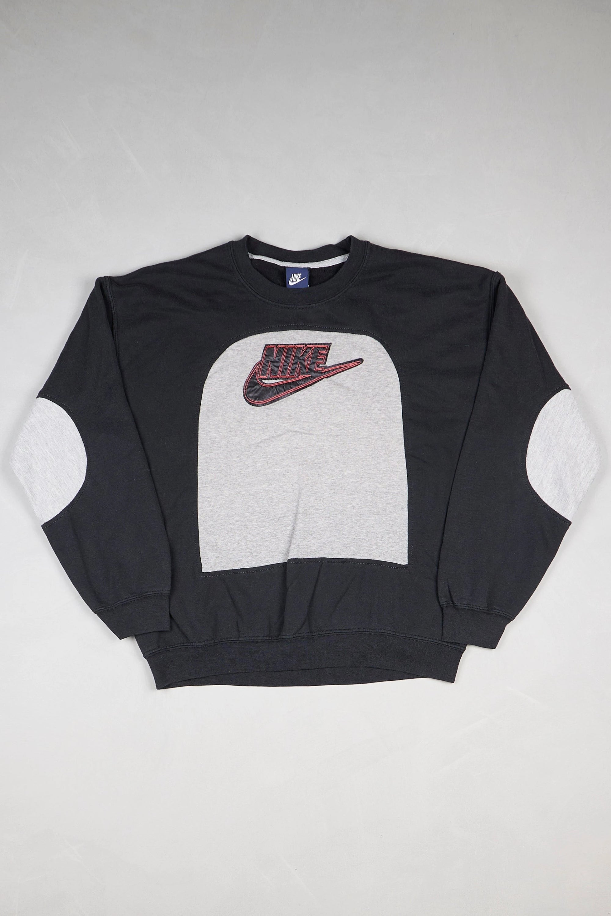 Nike - Renewed Sweatshirt (M)