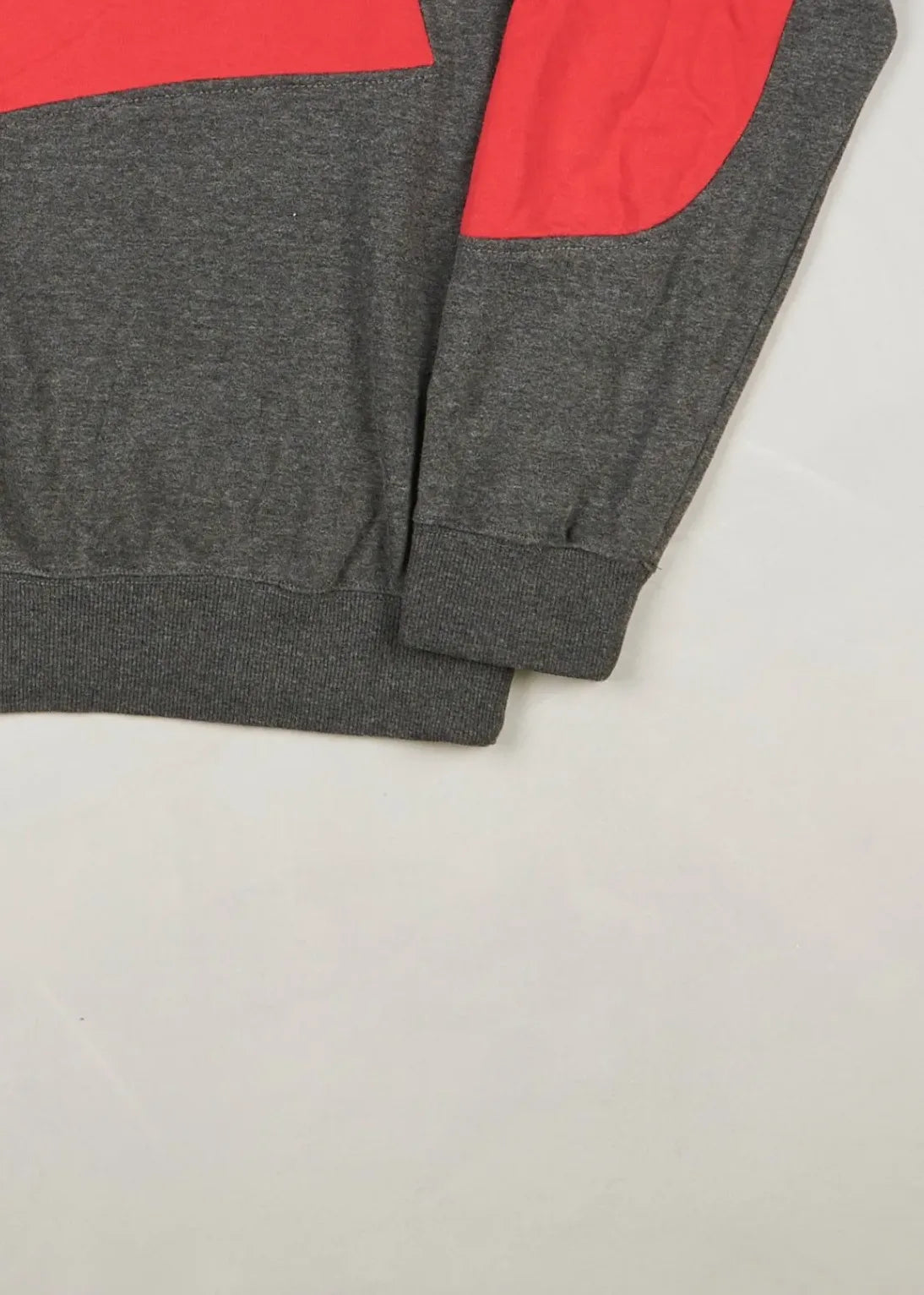 Champion - Sweatshirt (L) Bottom Right