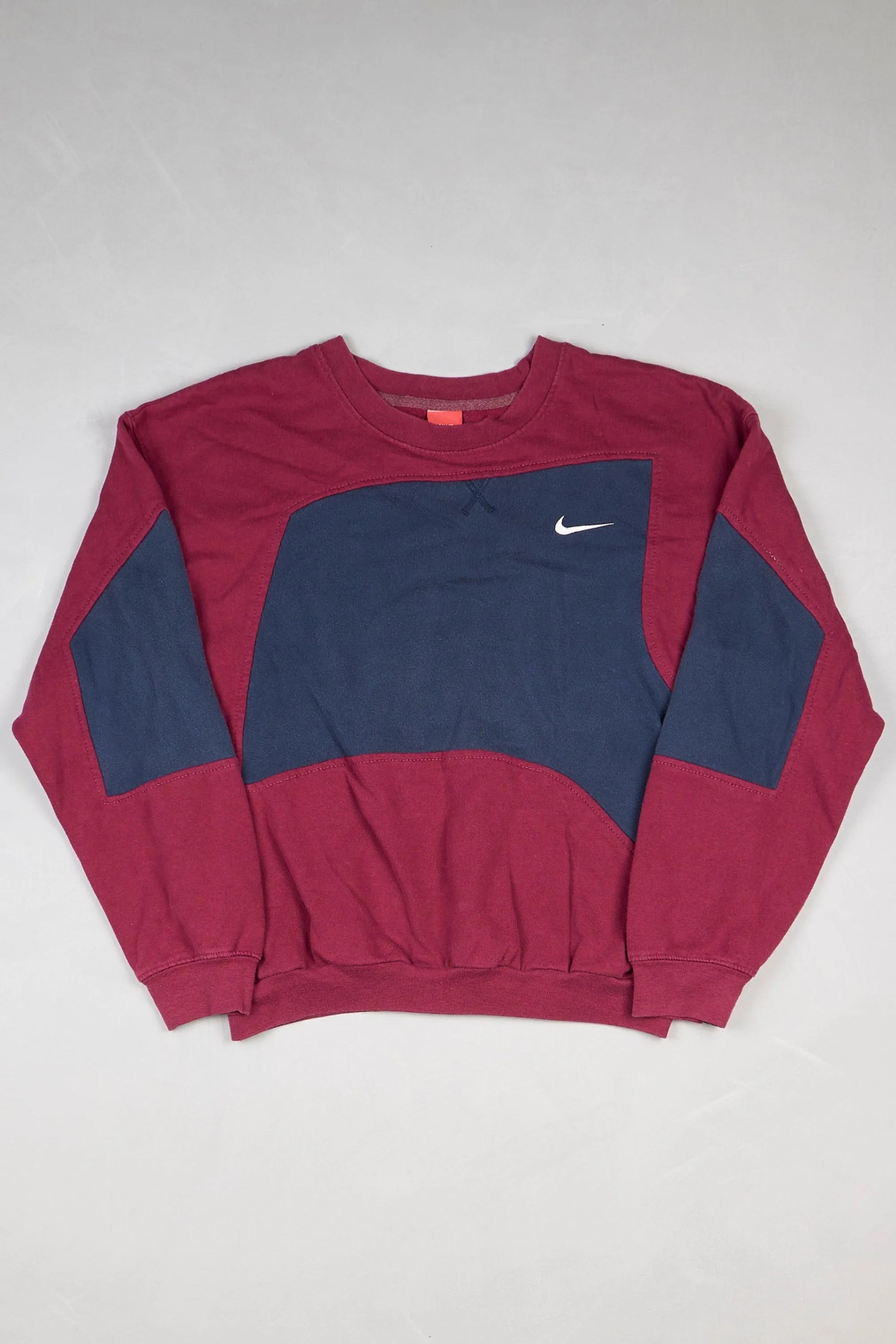 Nike - Renewed Sweatshirt (M)