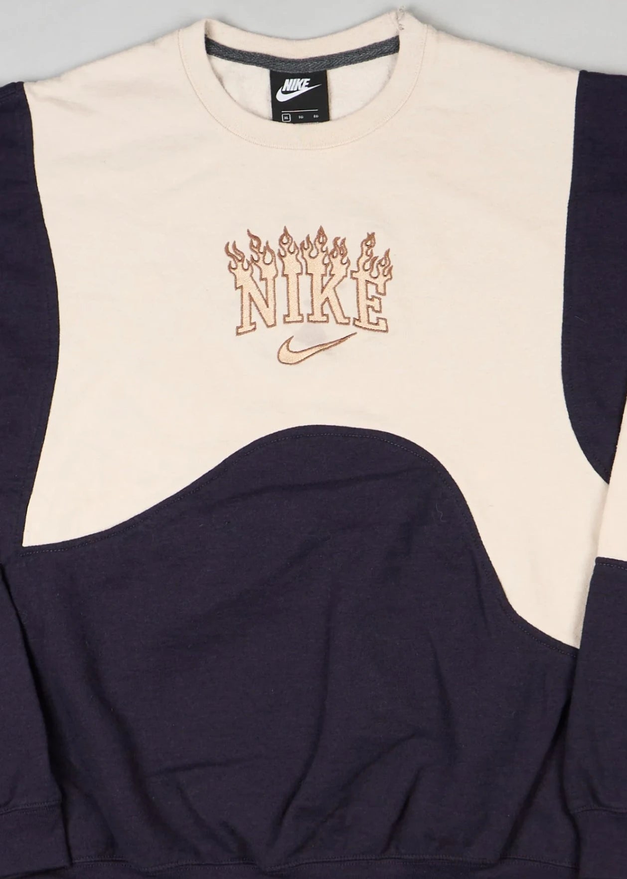 Nike - Sweatshirt (L) Center