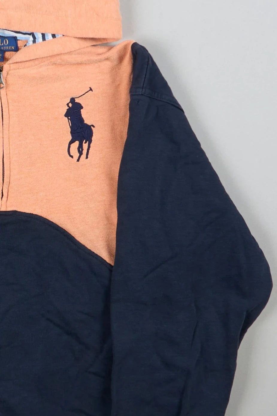 Polo - Renewed Hoodie (M) Right