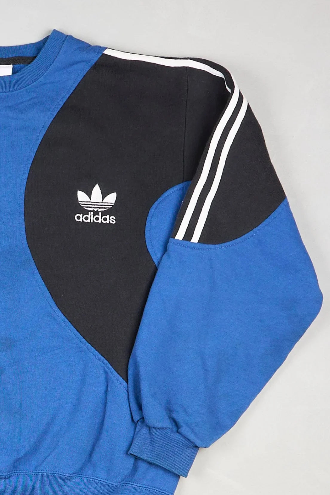 Adidas - Sweatshirt (M) Right