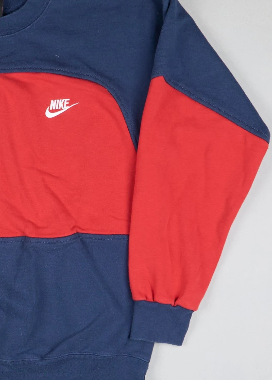 Nike - Renewed Sweatshirt (M) Right