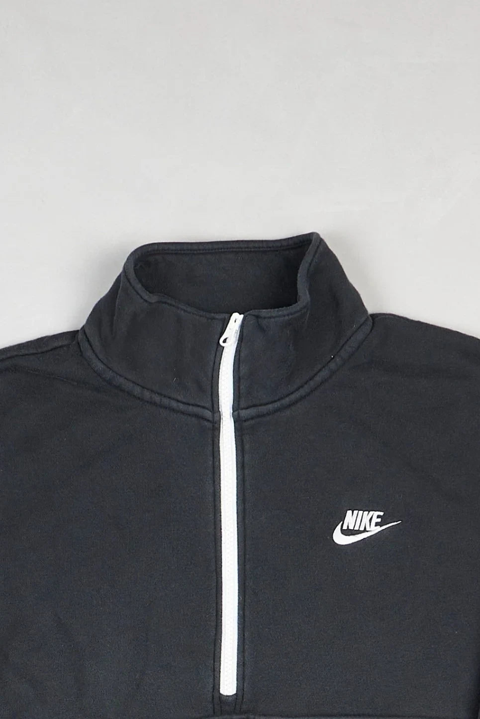 Nike - Quarter-Zip (S) Top