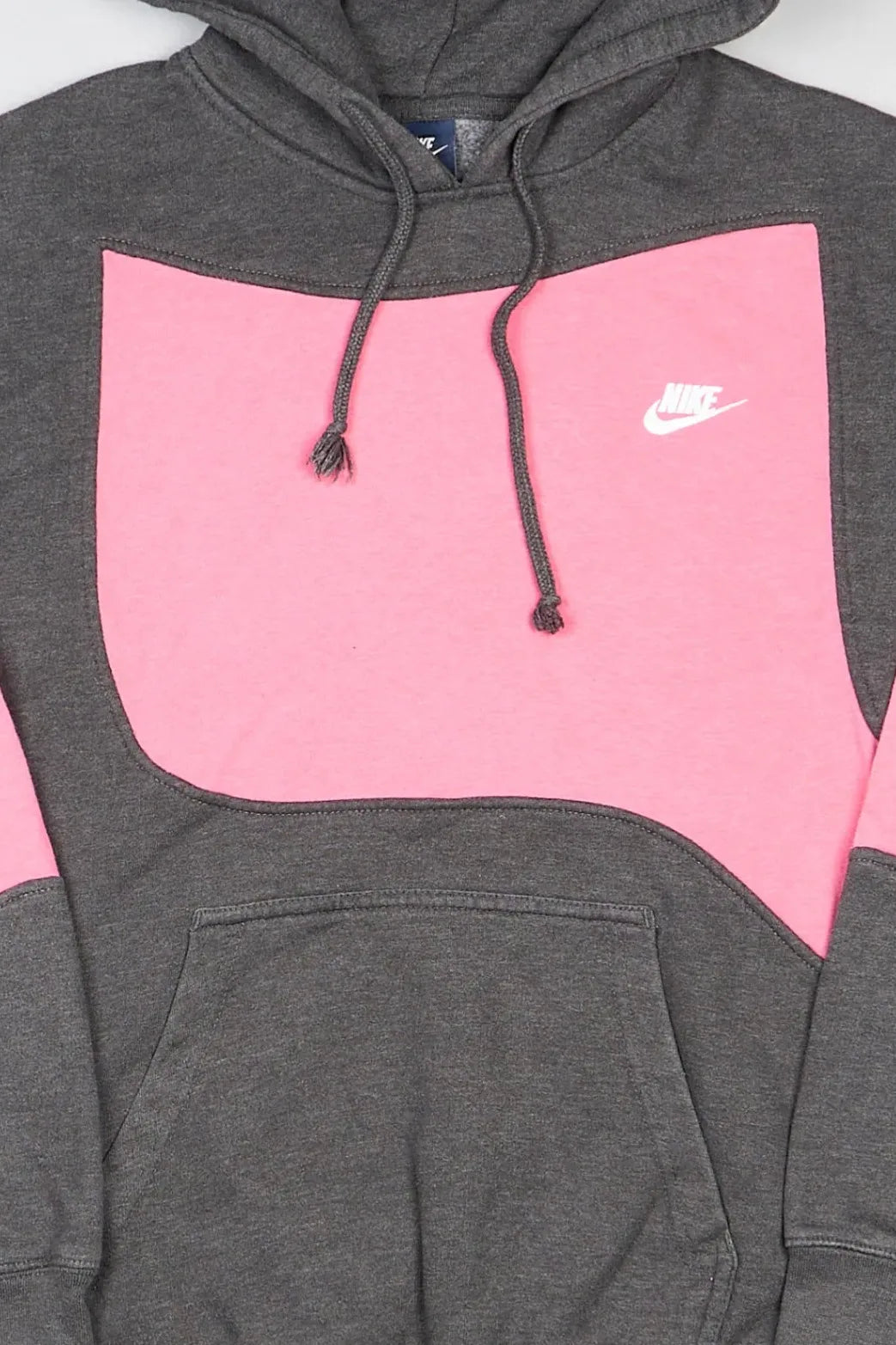 Nike - Renewed Hoodie (M) Center