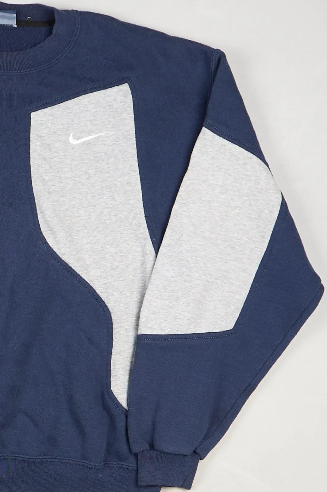 Nike - Sweatshirt (L) Right