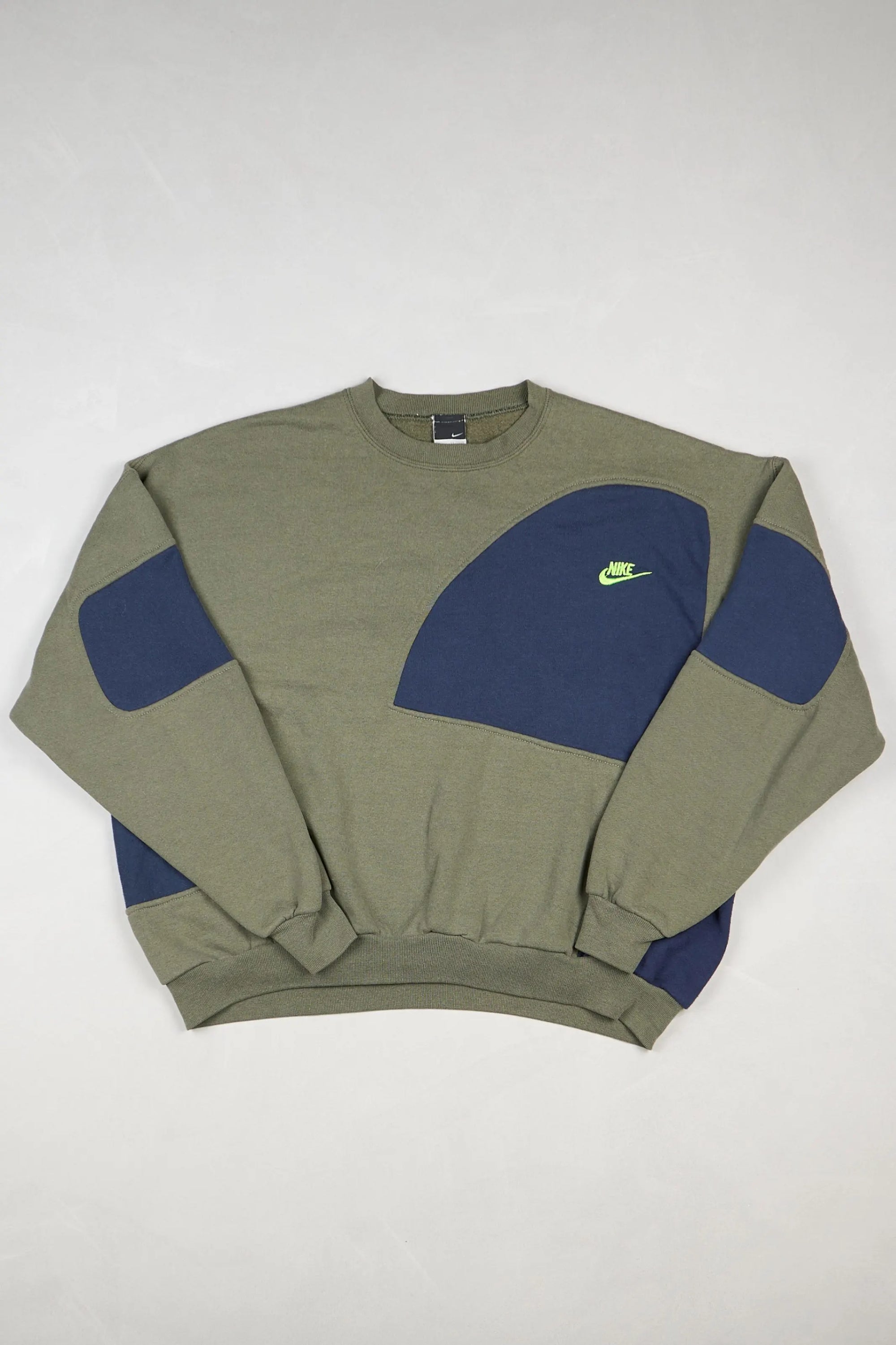 Nike - Sweatshirt (L)