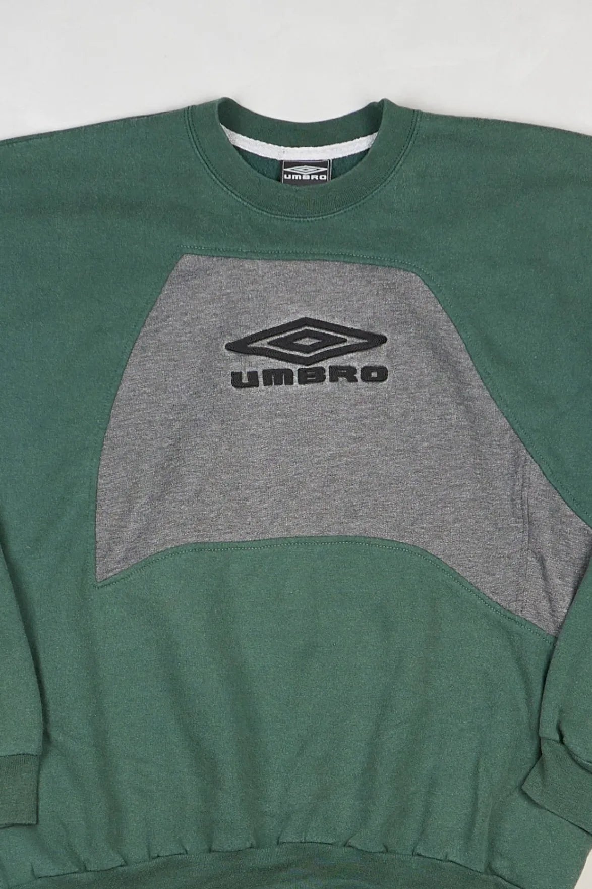 Umbro - Sweatshirt (XL) Center