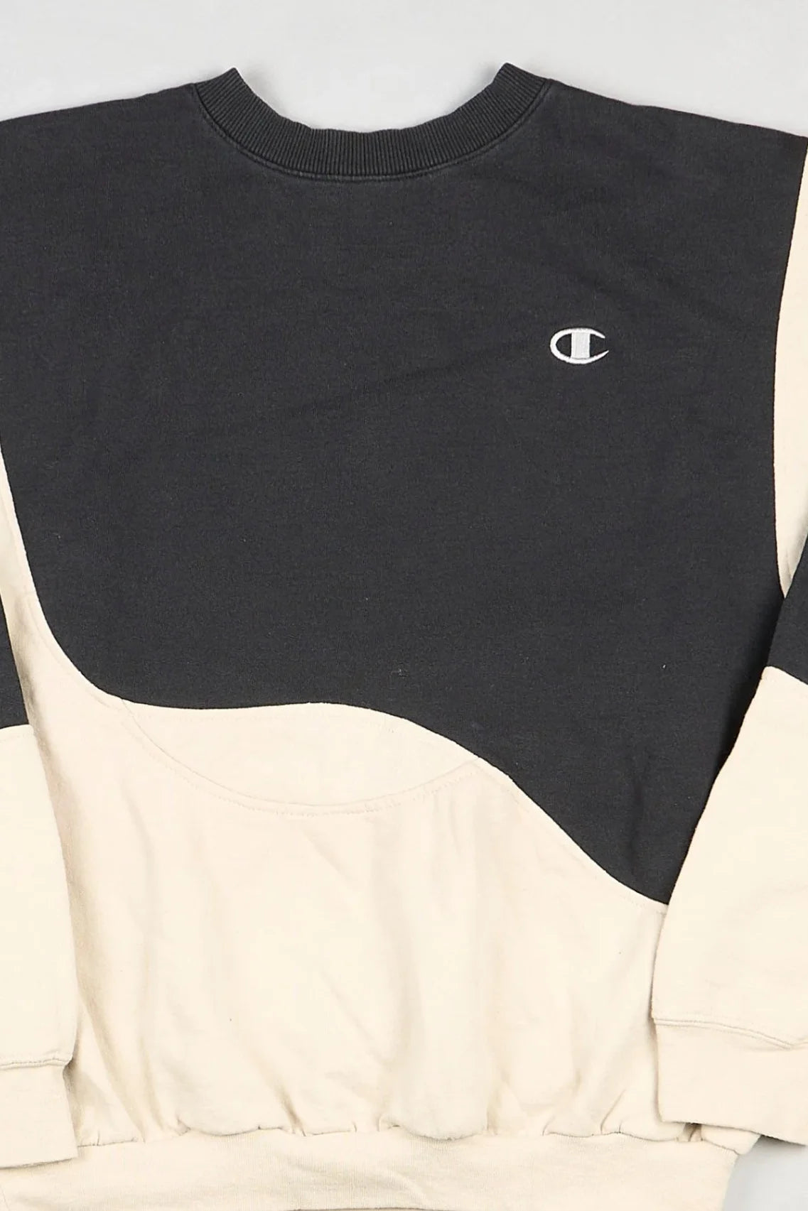 Champion - Sweatshirt (L) Center