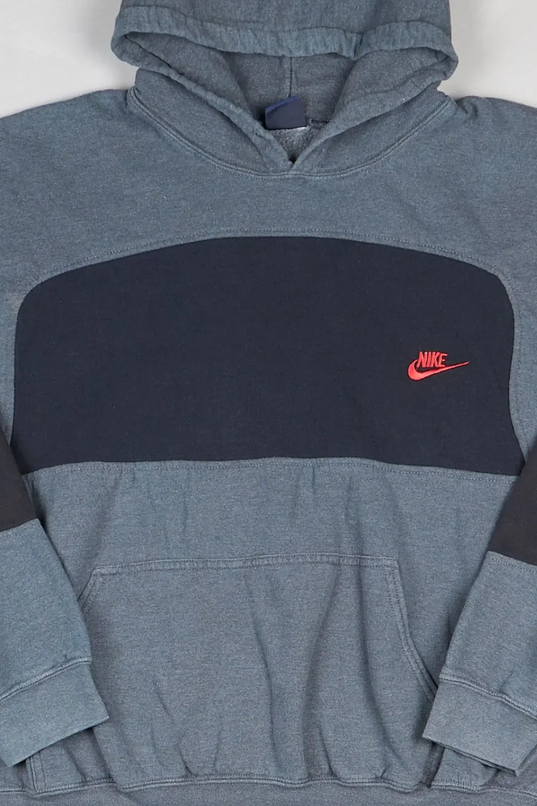 Nike - Renewed Hoodie (L) Center