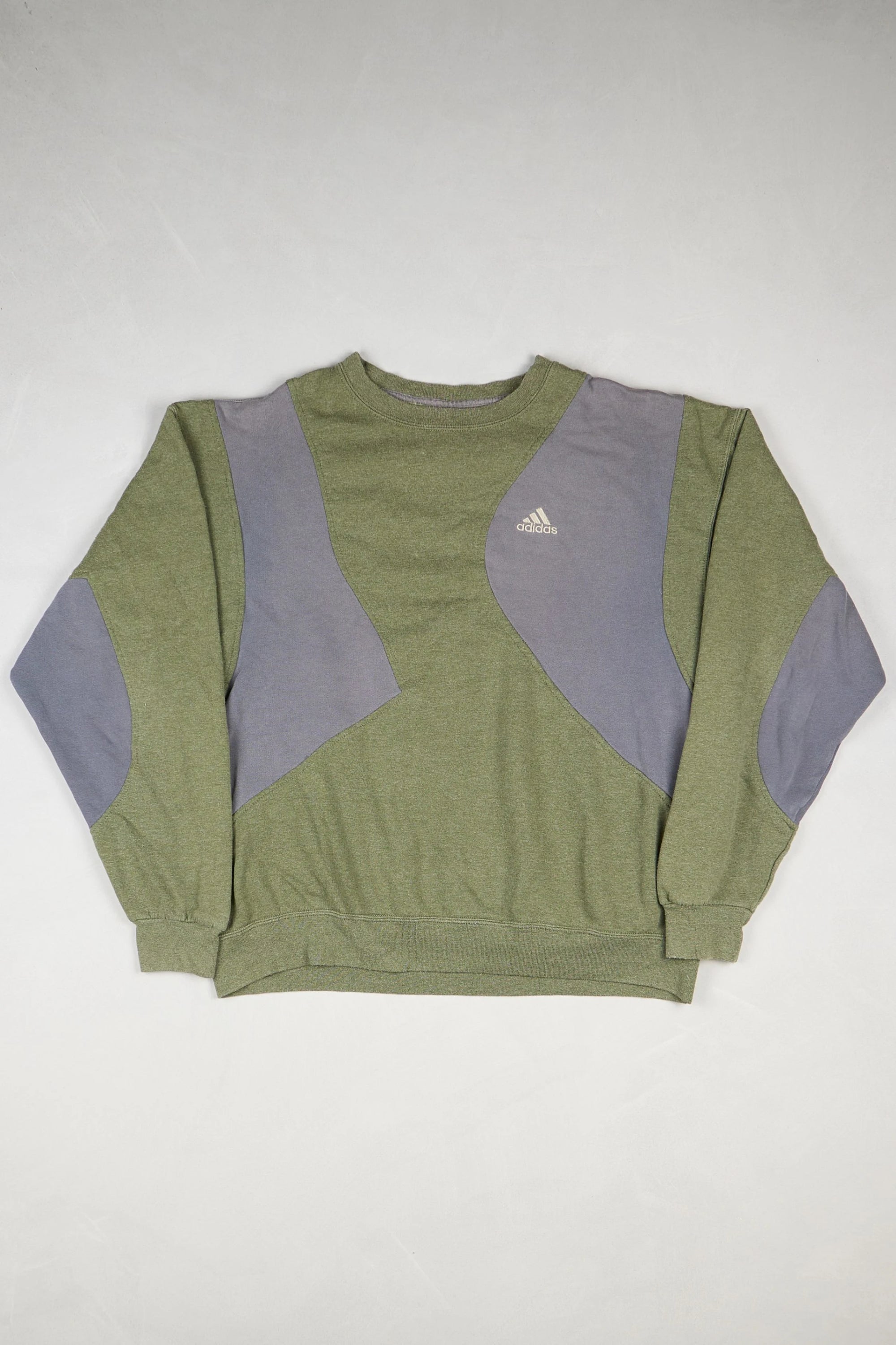 Adidas - Sweatshirt (L)