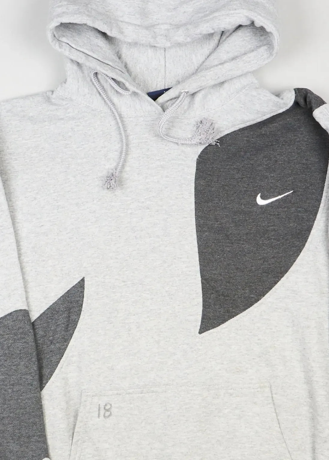 Nike - Hoodie (L) Center