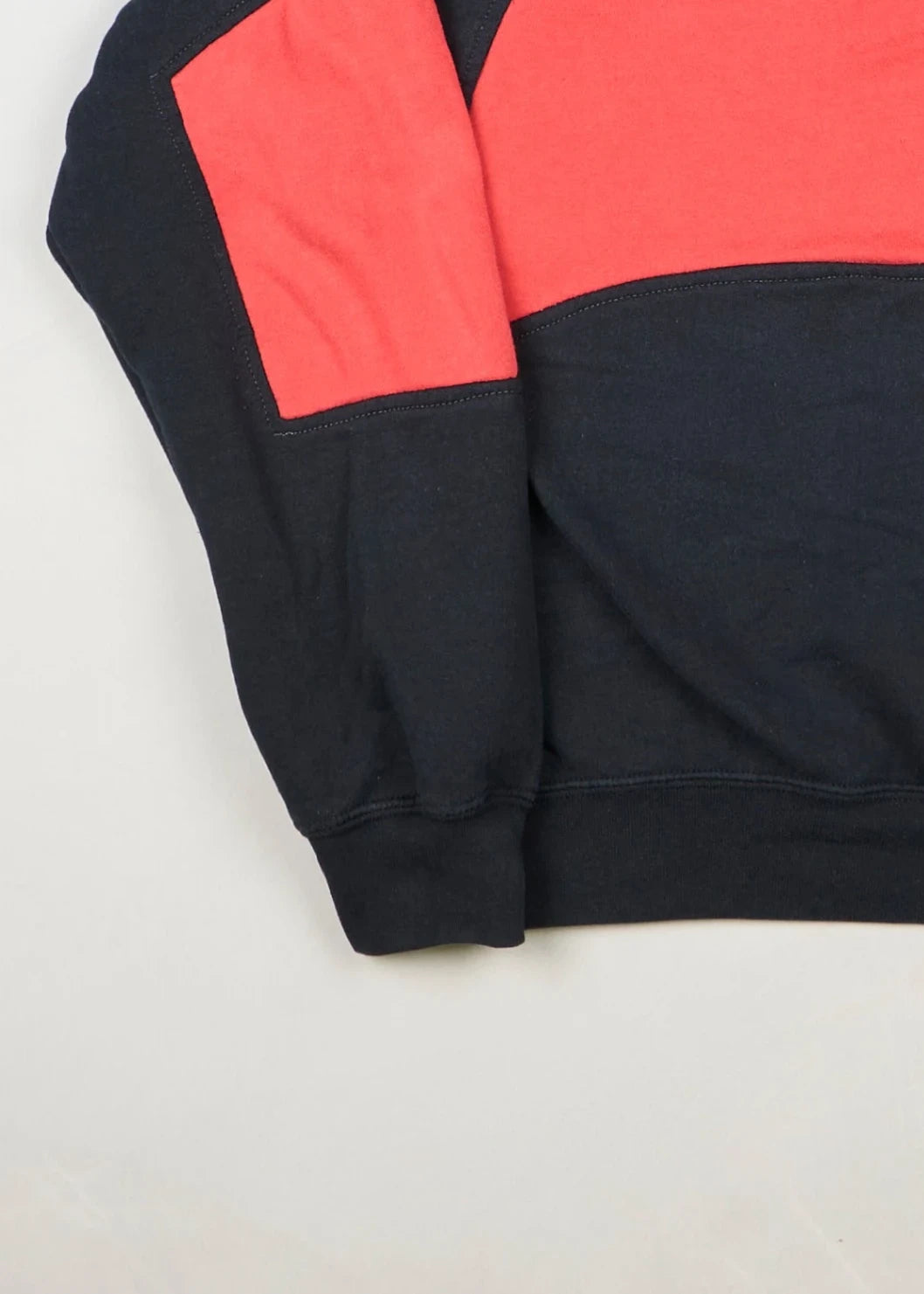 Champion - Sweatshirt (S) Bottom Left