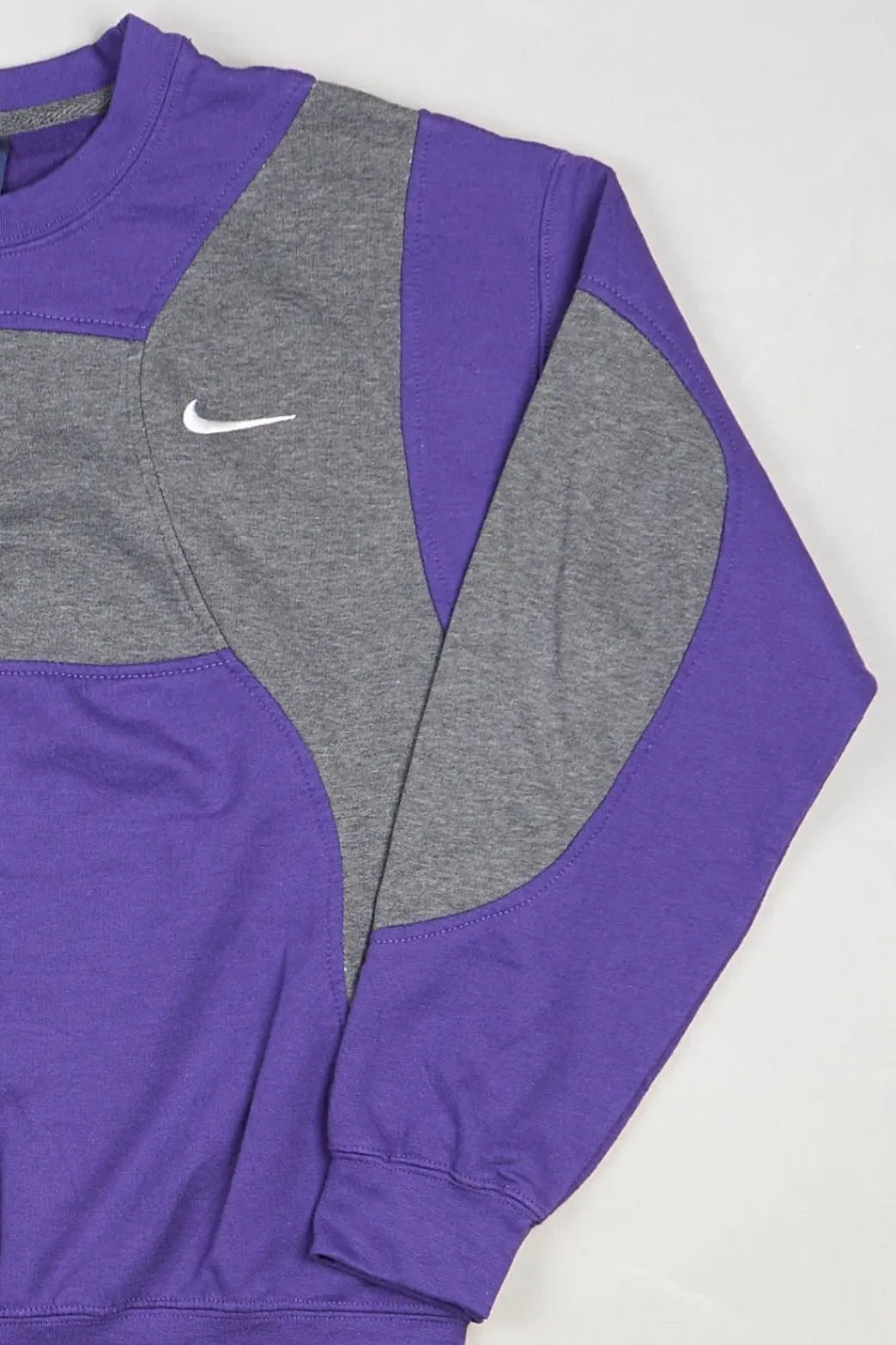 Nike - Sweatshirt (L) Right