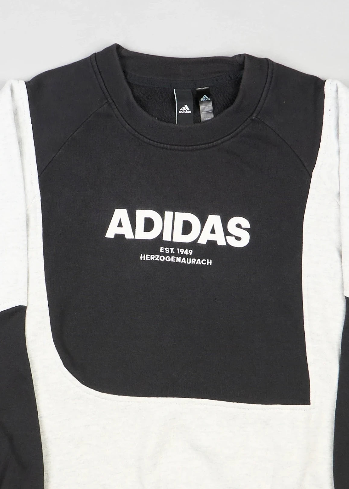 Adidas - Sweatshirt (M) Center