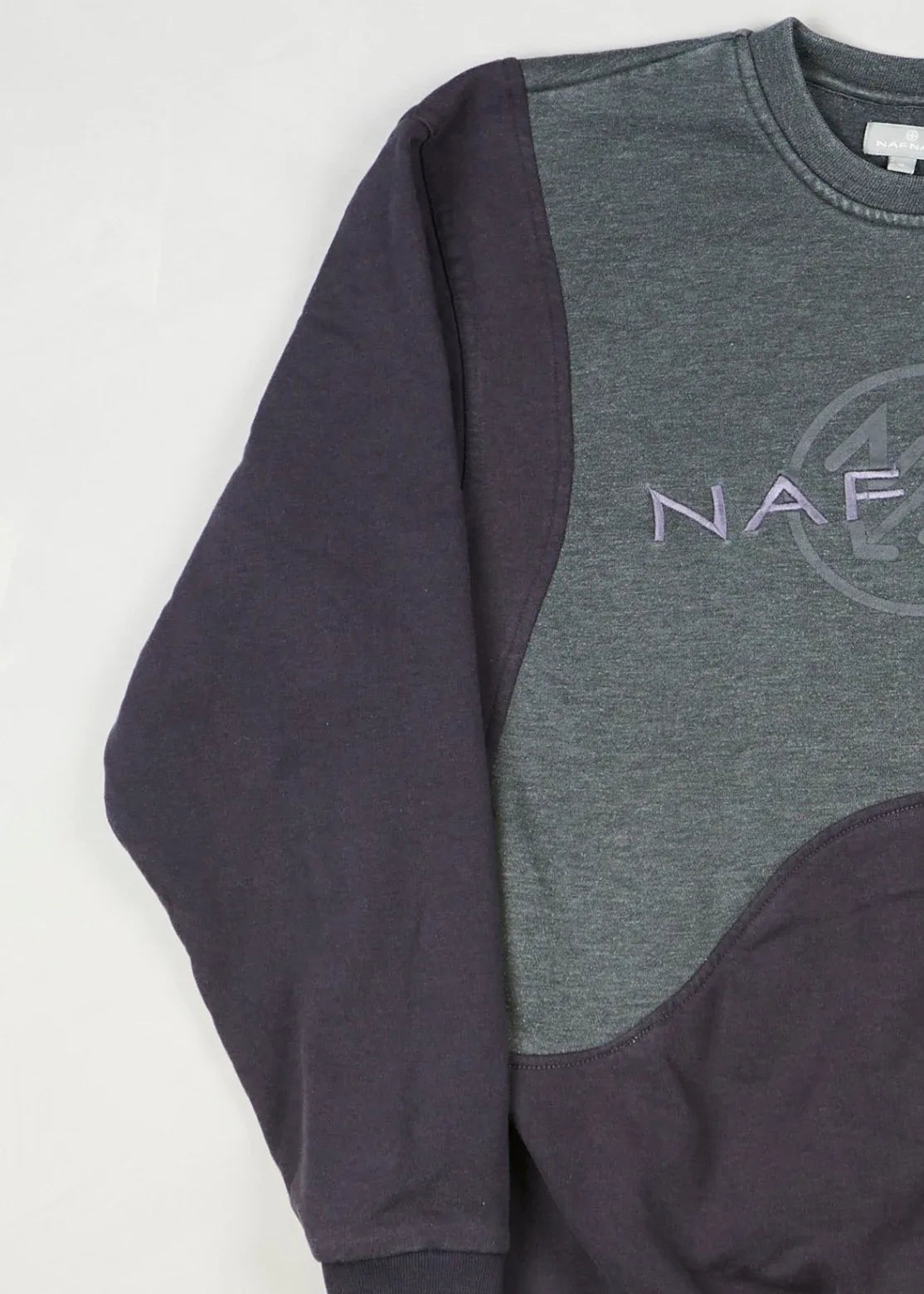 NAFNAF - Sweatshirt (M) Left