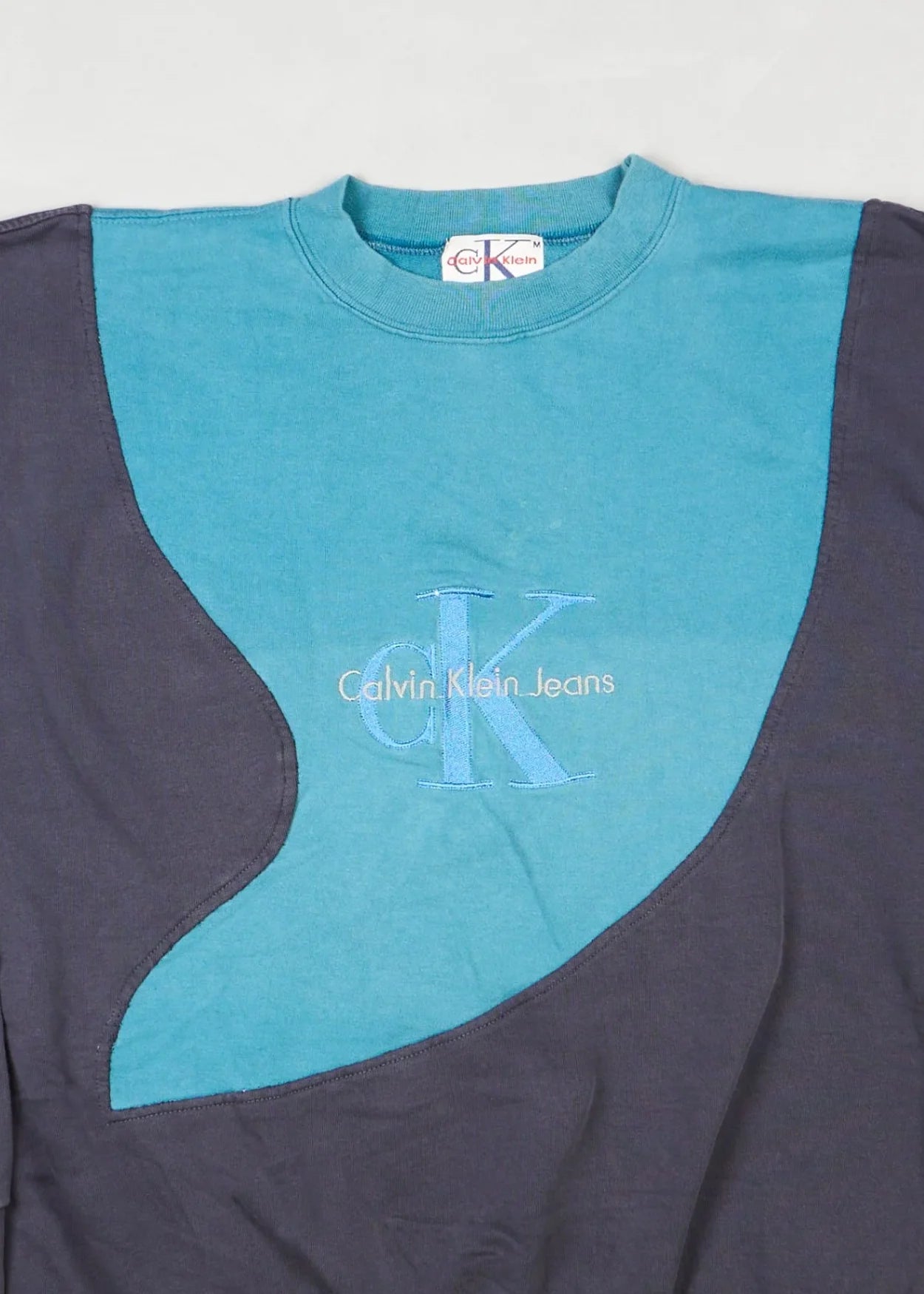 Calvin Klein Jeans - Sweatshirt (L) Center
