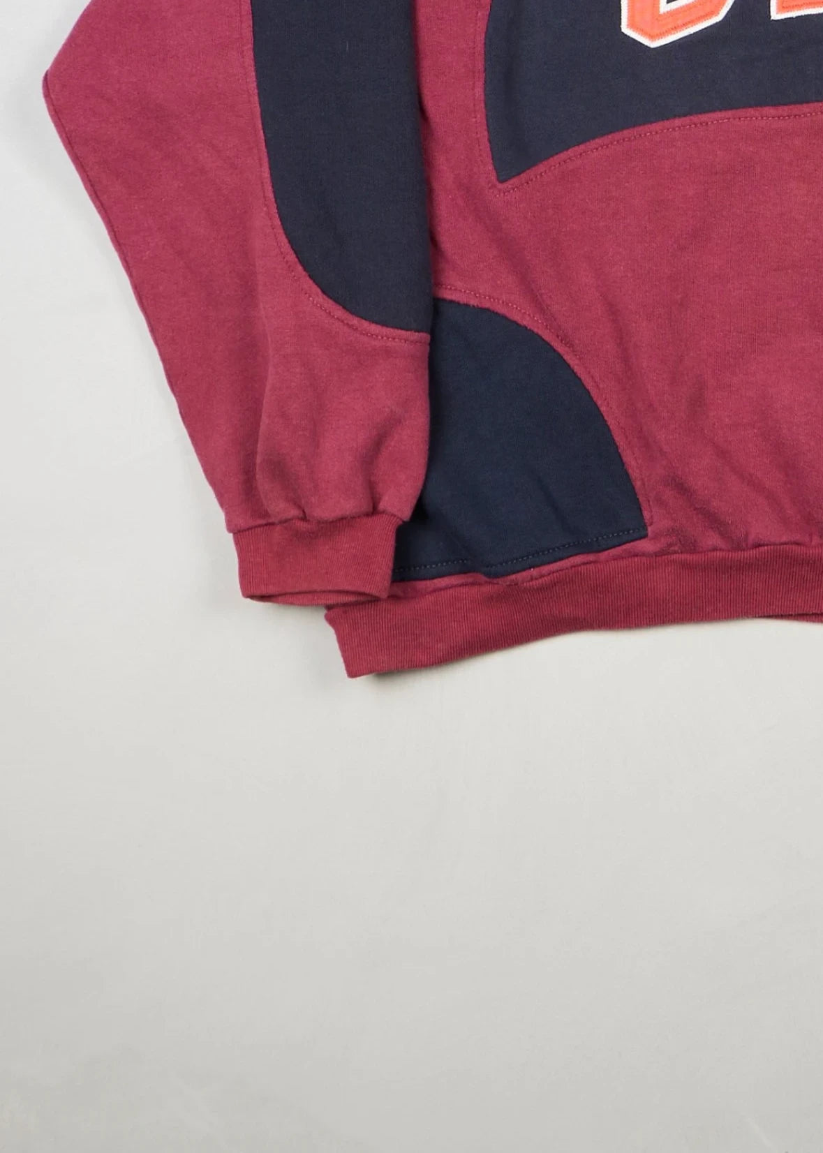 GAP - Sweatshirt (XL) Bottom Left