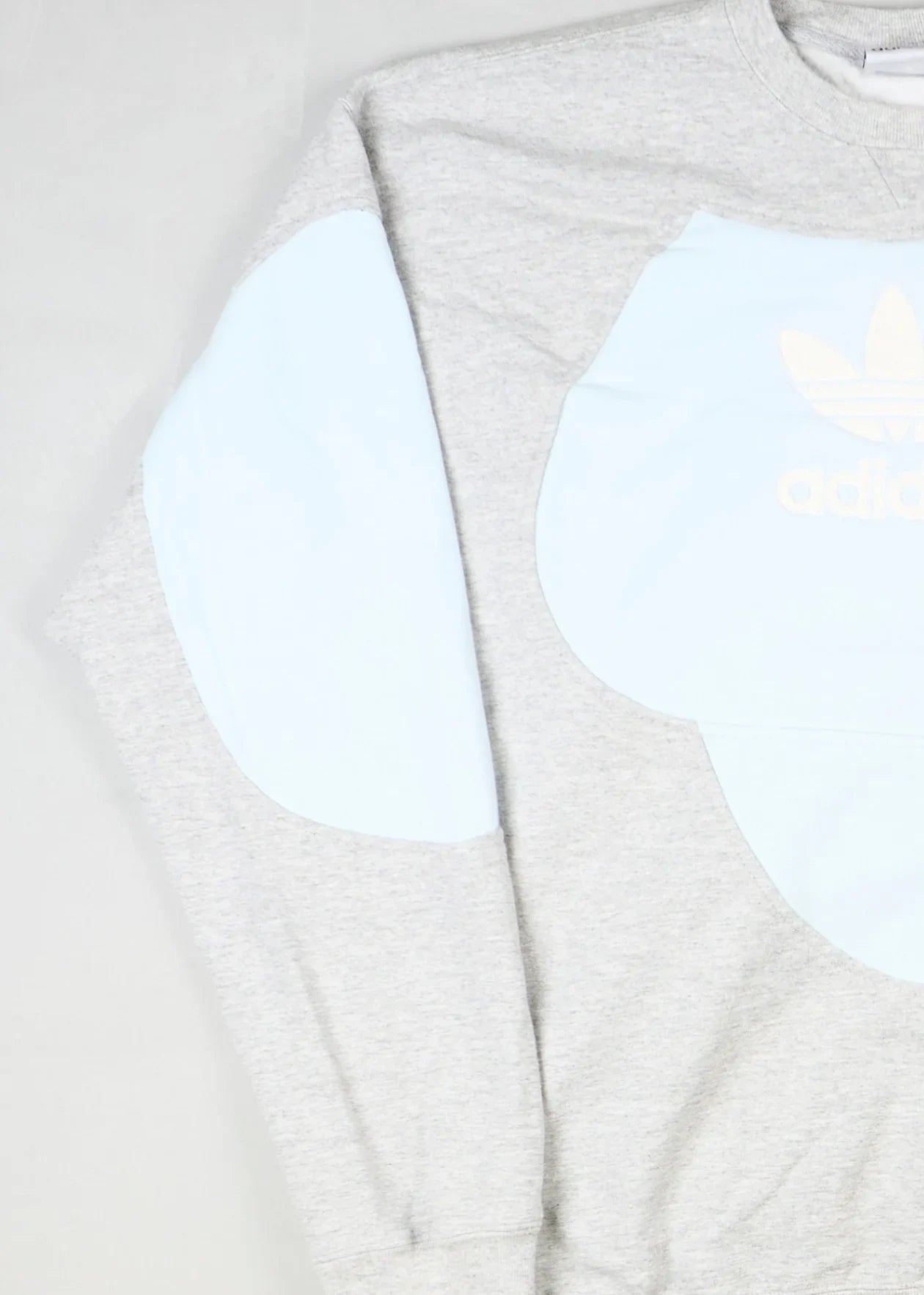 Adidas - Sweatshirt (L) Left