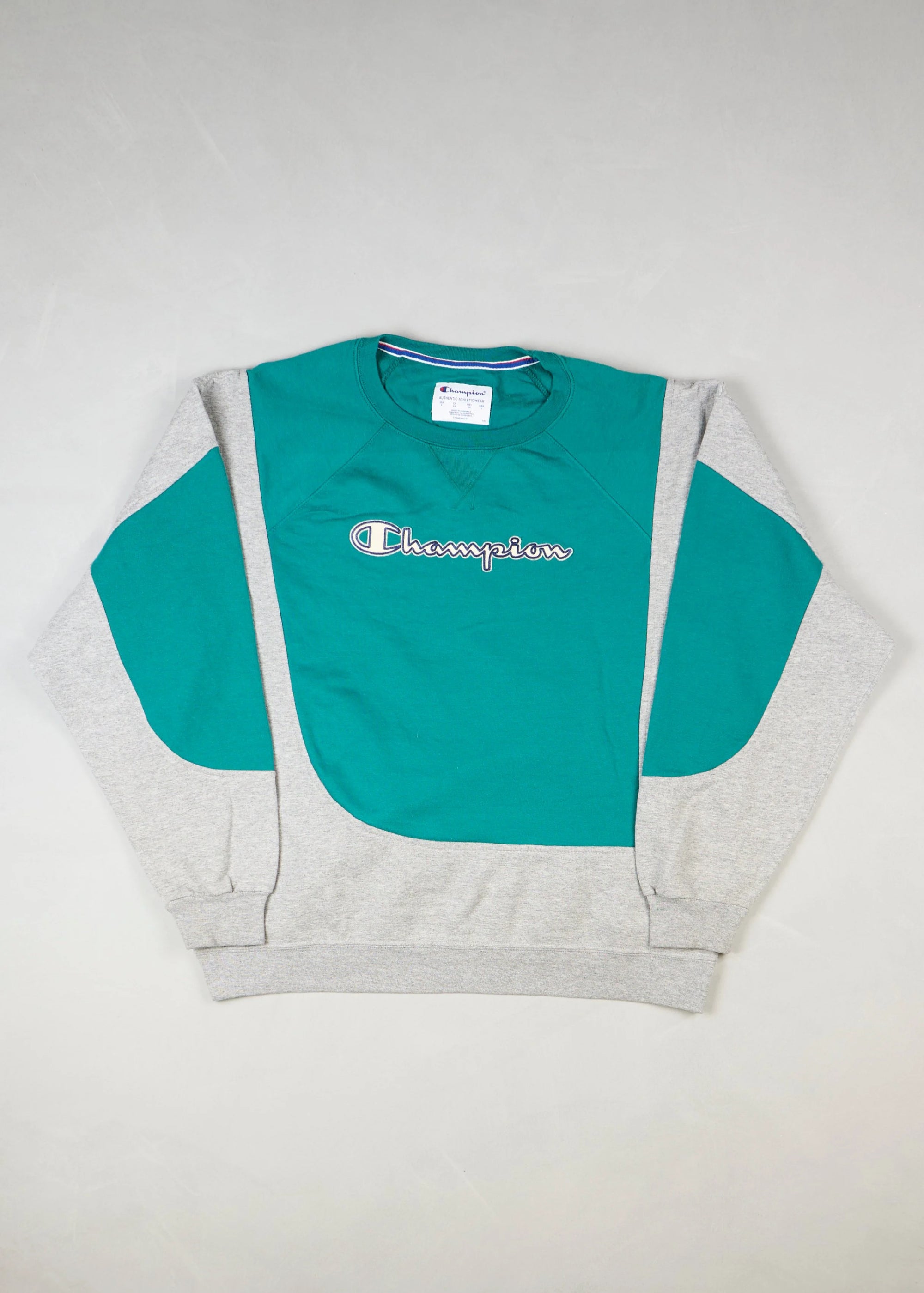 Champion - Sweatshirt (L)