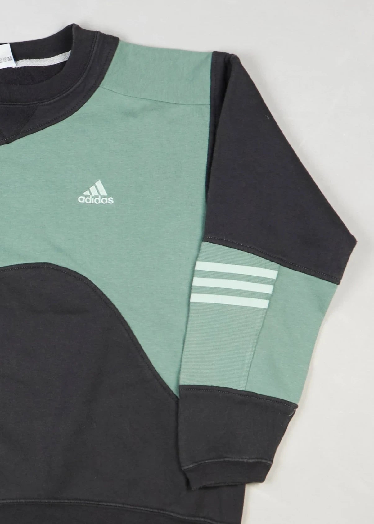 Adidas - Sweatshirt (S) Right