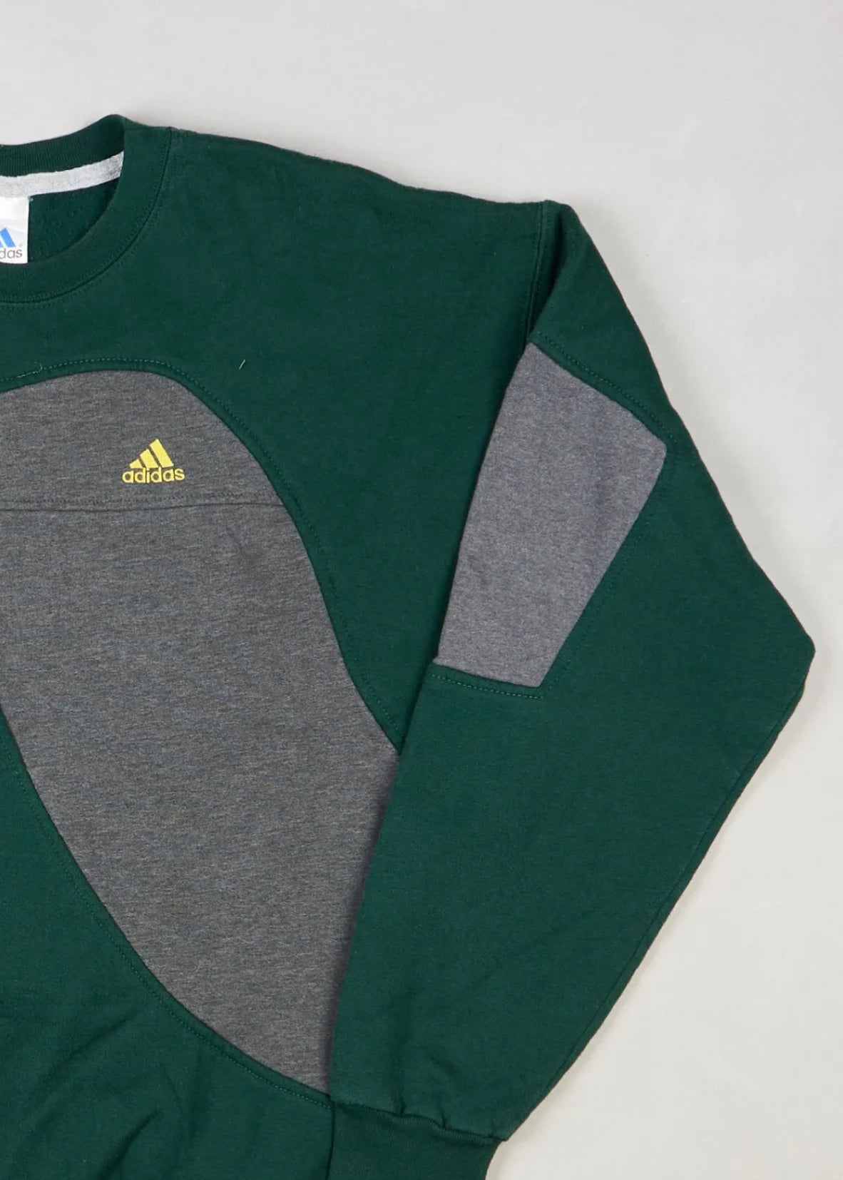 Adidas - Sweatshirt (L) Right