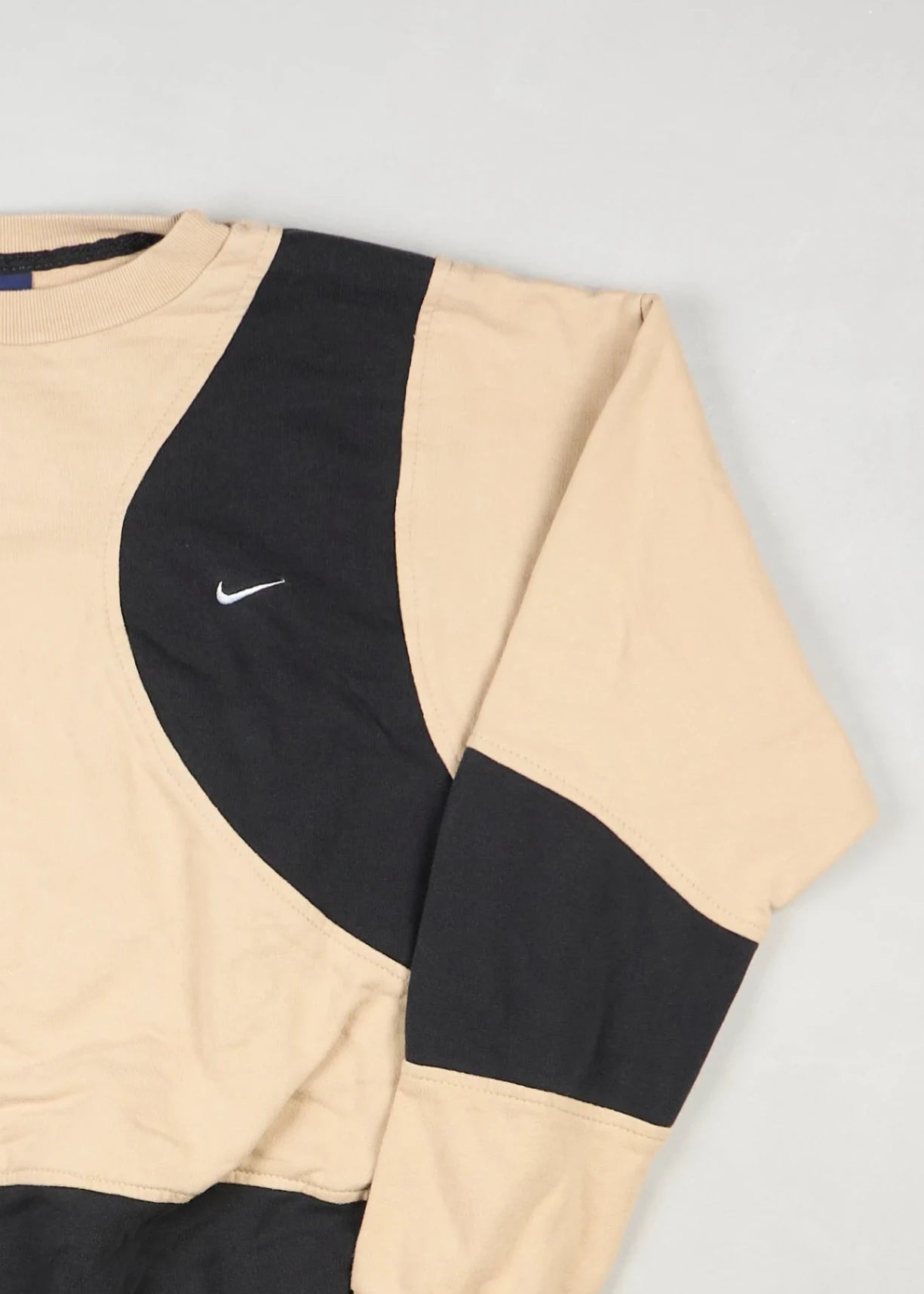 Nike - Sweatshirt (L) Right