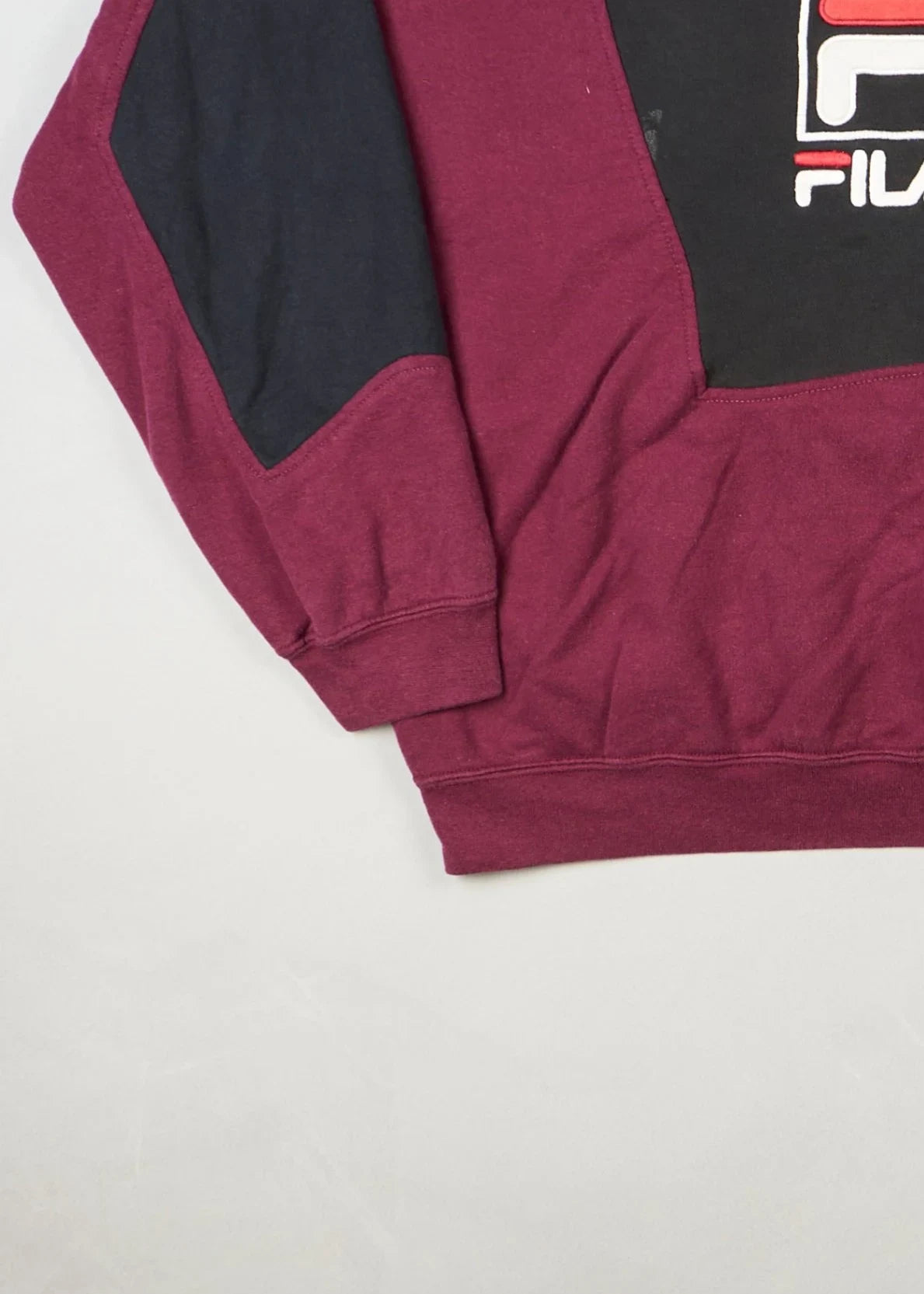 Fila - Sweatshirt (L) Bottom Left