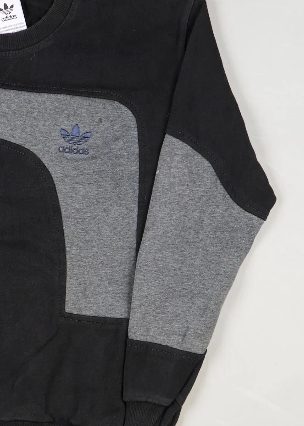 Adidas - Sweatshirt (L) Right