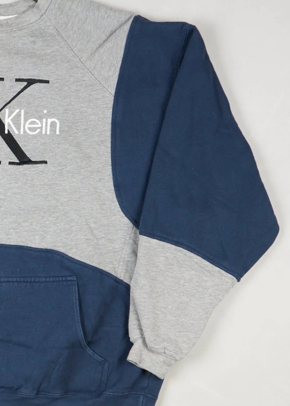 Calvin Klein - Sweatshirt (XL) Right