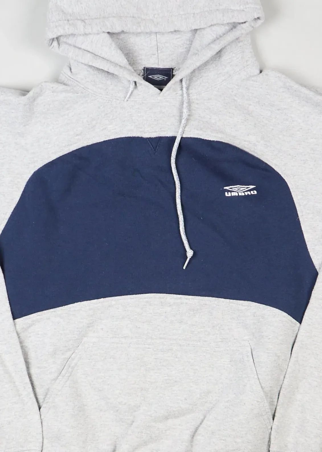 Umbro - Hoodie (M) Center